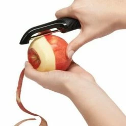 OXO Good Grips Drehschäler 8 OXO Good Grips Drehschäler -Casserole shop 20081 8 neu l