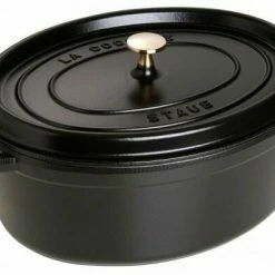Staub Cocotte Oval Aus Gusseisen In Schwarz 37 X 31 Cm / 8 Liter