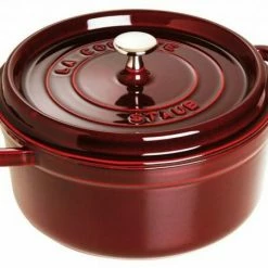 Staub Cocotte Rund Aus Gusseisen In Grenadine 28, 24 Cm / 13 Cm/ 6,7 Liter