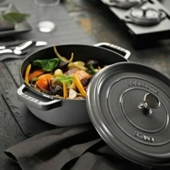 Staub Cocotte Rund Aus Gusseisen In Graphitgrau 22, 20 Cm/ 10 Cm/ 2,6 Liter -Casserole shop 40511344 b 1 l 6