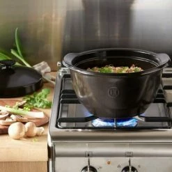 Emile Henry Kochtopf One Pot In Fusain 7 Emile Henry Kochtopf One Pot In Fusain -Casserole shop 5575 79 OnePot Faitout Ambi 1 2 neu l