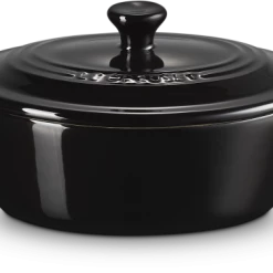 Le Creuset Mini Cocotte Oval In Schwarz
