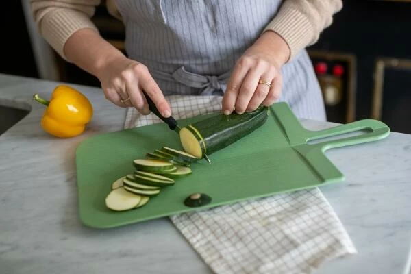 Koziol Faltbares Schneidebrett SNAP In Grün L 6 Koziol Faltbares Schneidebrett SNAP In Grün L – Bild 4