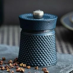 PEUGEOT Pfeffermühle Bali Aus Gusseisen In Blau -Casserole shop BALI FONTE BLEU ambiance