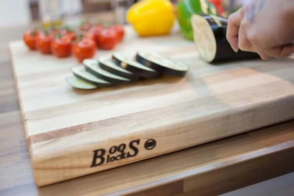 Boos Blocks Schneidebrett Professional R Aus Ahorn, 4 Cm 61 X 46 X 4 Cm/ 8,2 Kg 6 Boos Blocks Schneidebrett Professional R Aus Ahorn, 4 Cm 61 X 46 X 4 Cm/ 8,2 Kg – Bild 4