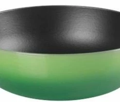Le Creuset Balti Dish In Bamboo Green
