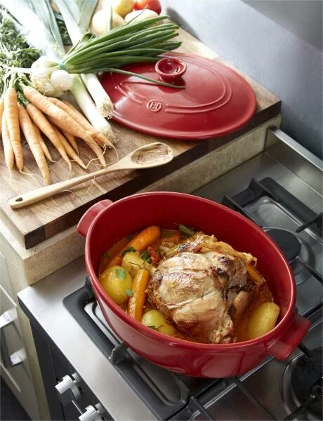 Emile Henry Schmortopf Oval In Granatapfel 31 Cm / 6 Liter 5 Emile Henry Schmortopf Oval In Granatapfel 31 Cm / 6 Liter – Bild 3