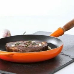 Le Creuset Bratpfanne Aus Gusseisen In Ofenrot 26 Cm -Casserole shop Gusseisen 4 l