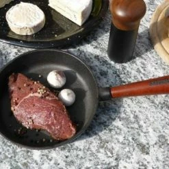 Skeppshult Bratpfanne Mit Holzgriff 18 Cm / 3,5 Cm -Casserole shop Image Bild Kupfer und Gusseisen 12 neu l