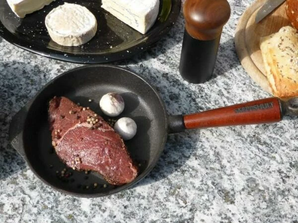 Skeppshult Bratpfanne Mit Holzgriff 28 Cm / 3,5 Cm 8 Skeppshult Bratpfanne Mit Holzgriff 28 Cm / 3,5 Cm – Bild 6