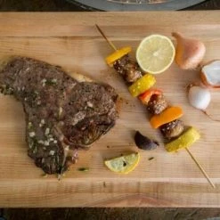 Boos Blocks Schneidebrett Gourmet BBQ Aus Ahorn Mit Saftrille -Casserole shop JBC BBQ PHOTOSHOOT 0009 neu 2 l