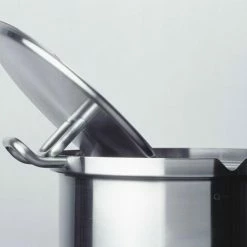 BK Cookware Bv BK Suppentopf Q-linair Master 16 BK Cookware Bv BK Suppentopf Q-linair Master -Casserole shop Q inair Deckelauflegen 2 l