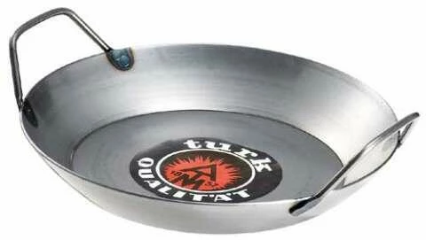 Turk Eisenpfanne Mit Zwei Griffen Boden: 16 Cm, Oben: 22 Cm, Rand: 4,0 Cm, 1,10 Kg 3 Turk Eisenpfanne Mit Zwei Griffen Boden: 16 Cm, Oben: 22 Cm, Rand: 4,0 Cm, 1,10 Kg