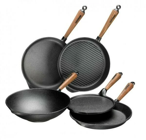 Skeppshult Bratpfanne Mit Walnussgriff, 24 Cm 4 Skeppshult Bratpfanne Mit Walnussgriff, 24 Cm – Bild 2