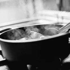 Skeppshult Servierpfanne Mit Edelstahlgriff Und Glasdeckel -Casserole shop j rnh lsa gryta m slev 2 1 l