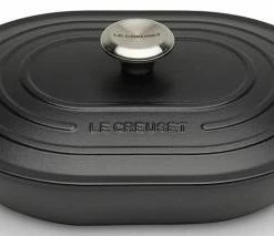 Le Creuset Oblong Signature In Schwarz