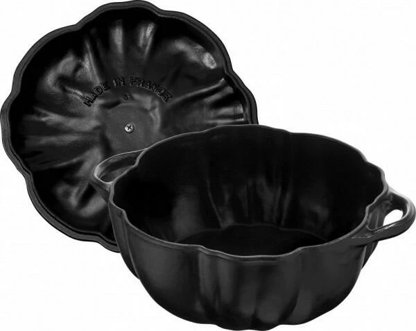 Staub Kürbis Cocotte Keramik In Schwarz 0,5 L / 16 Cm / 12,2 Cm / 10,5 Cm 5 Staub Kürbis Cocotte Keramik In Schwarz 0,5 L / 16 Cm / 12,2 Cm / 10,5 Cm – Bild 3