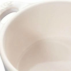 Staub Mini Cocotte In Elfenbeinweiß 11 Staub Mini Cocotte In Elfenbeinweiß -Casserole shop web 40511997 4 l